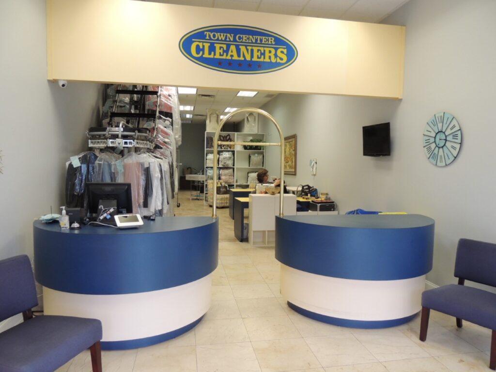 Town Center Cleaners Dry cleaning and Alterations